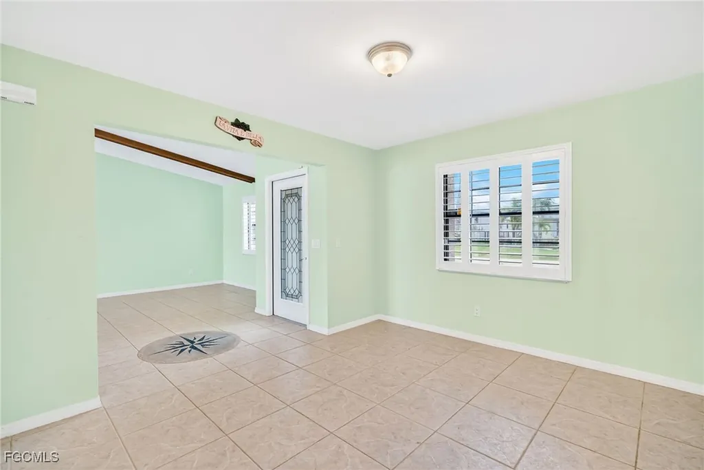 2531 SE 25th Avenue Cape Coral FL 33904