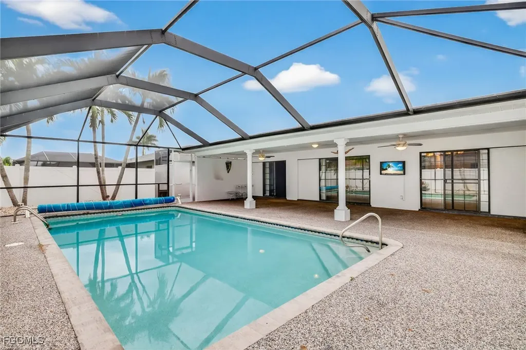 2531 SE 25th Avenue Cape Coral FL 33904