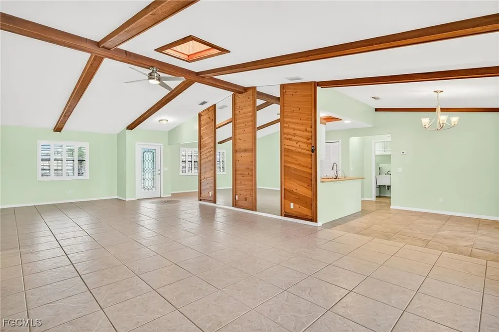 2531 SE 25th Avenue Cape Coral FL 33904