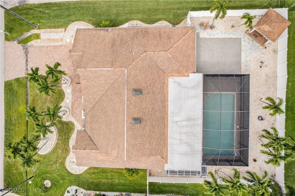 2531 SE 25th Avenue Cape Coral FL 33904