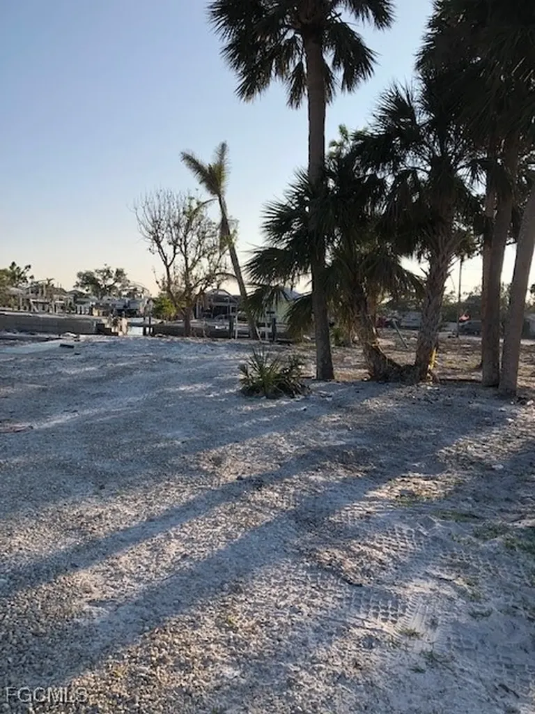 3021 Shell Mound Boulevard Fort Myers Beach FL 33931