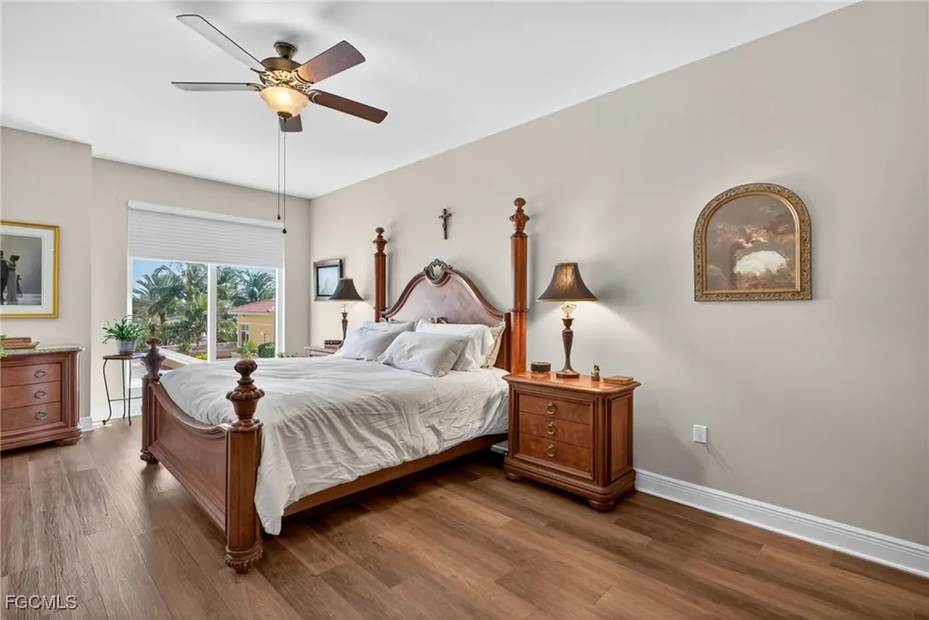 6081 Silver King Boulevard Cape Coral FL 33914
