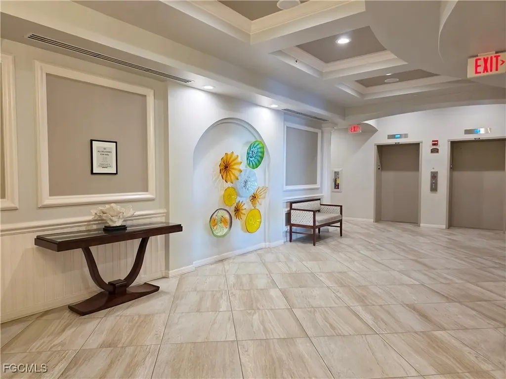 6081 Silver King Boulevard Cape Coral FL 33914