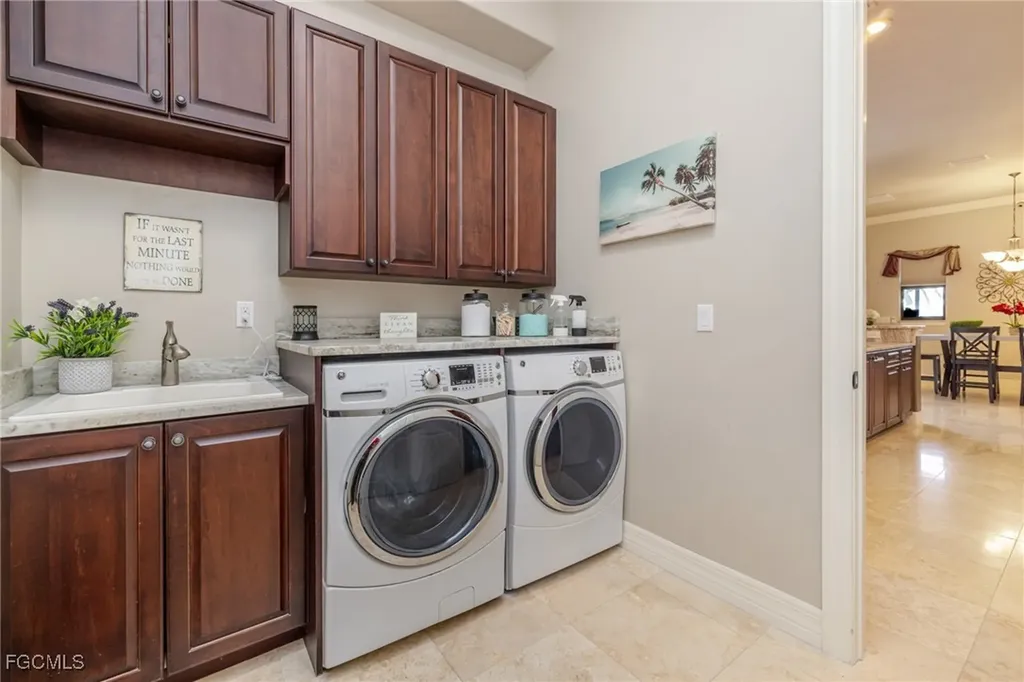 1504 Mohawk Parkway Cape Coral FL 33914