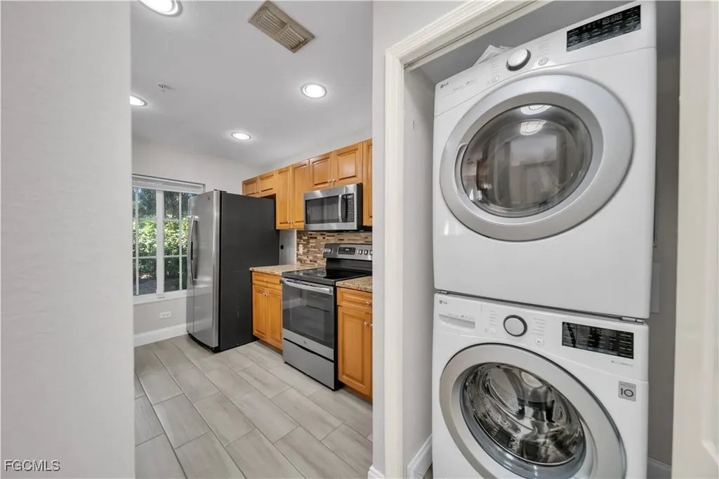 9420 Ivy Brook Run Fort Myers FL 33913