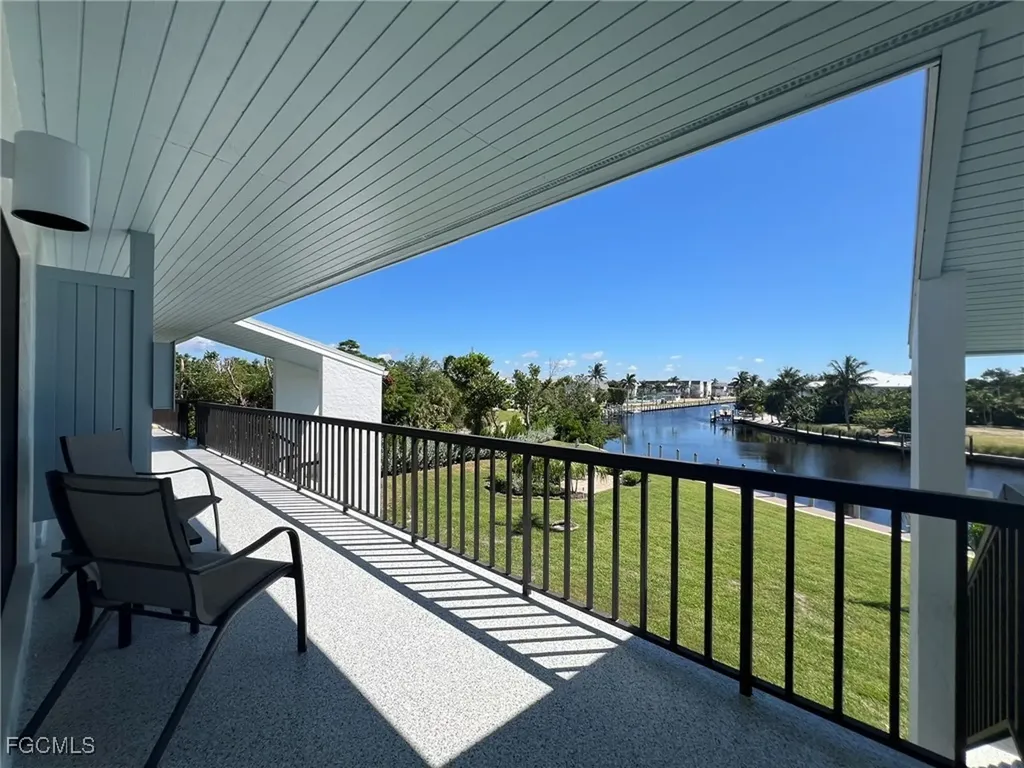 Sanibel FL, 1250 Tennisplace Court, Unit A33