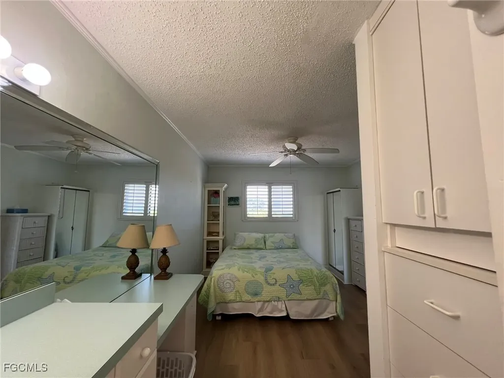 1250 Tennisplace Court Sanibel FL 33957