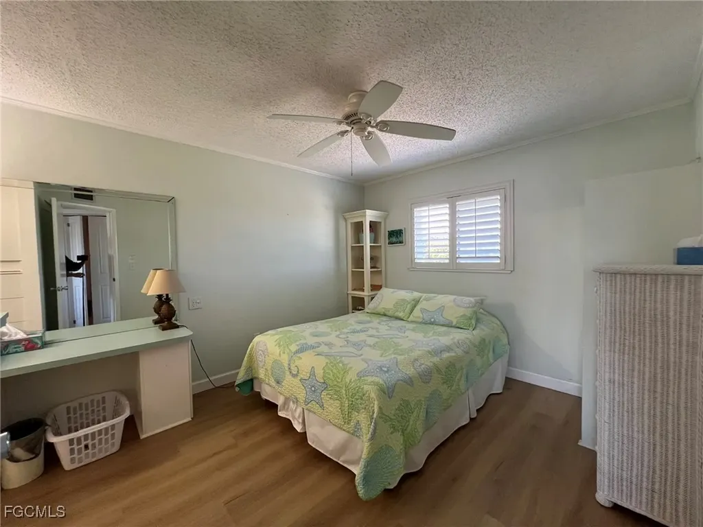 1250 Tennisplace Court Sanibel FL 33957
