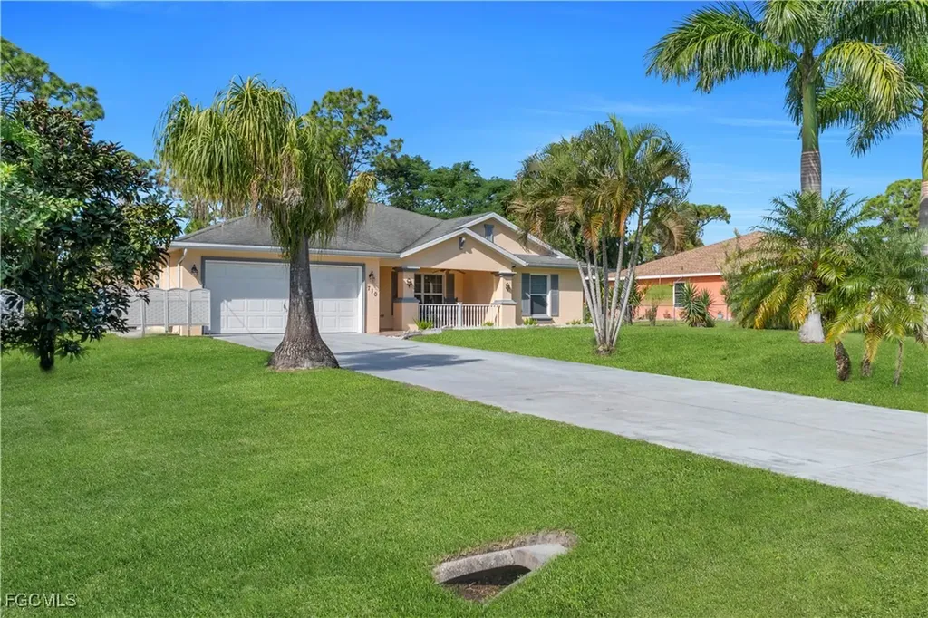 710 Homestead Road S Lehigh Acres FL 33974