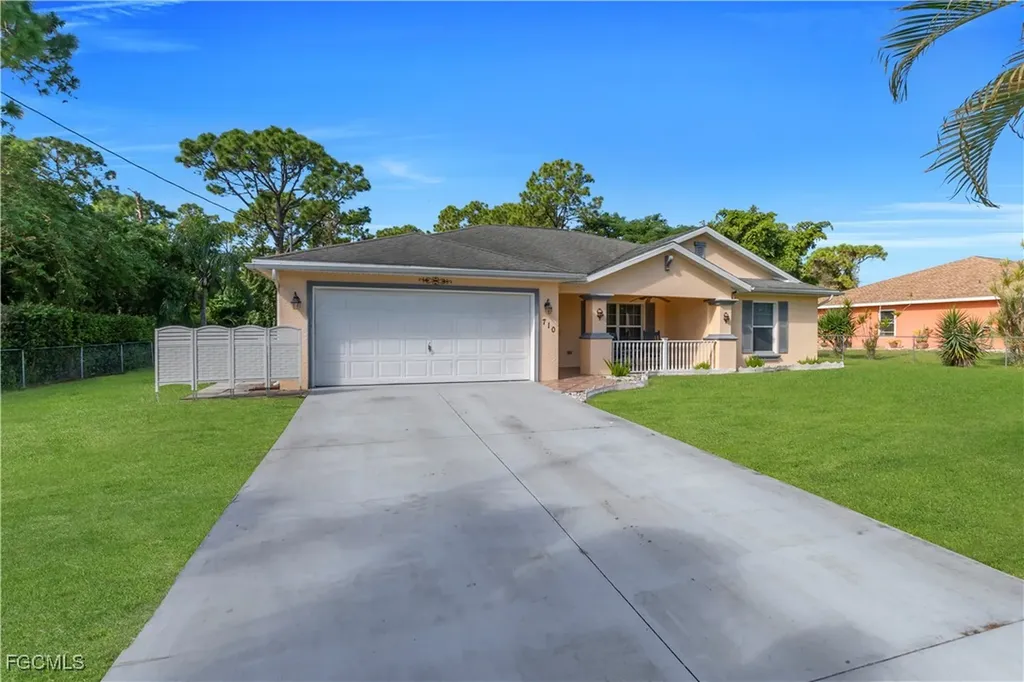 710 Homestead Road S Lehigh Acres FL 33974