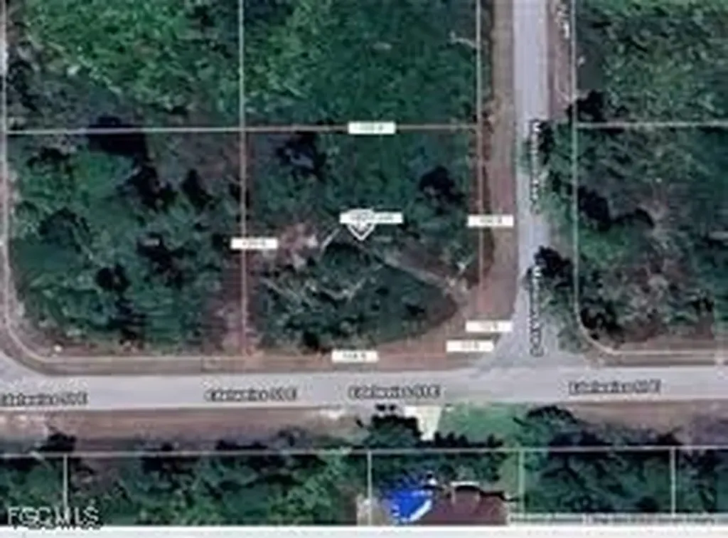 1059 Manta Avenue S Lehigh Acres FL 33974