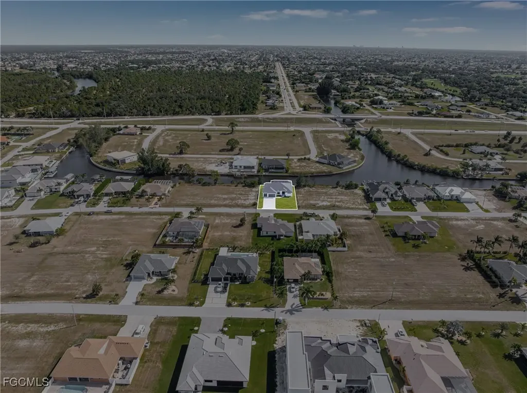 2005 NW 32nd Court Cape Coral FL 33993