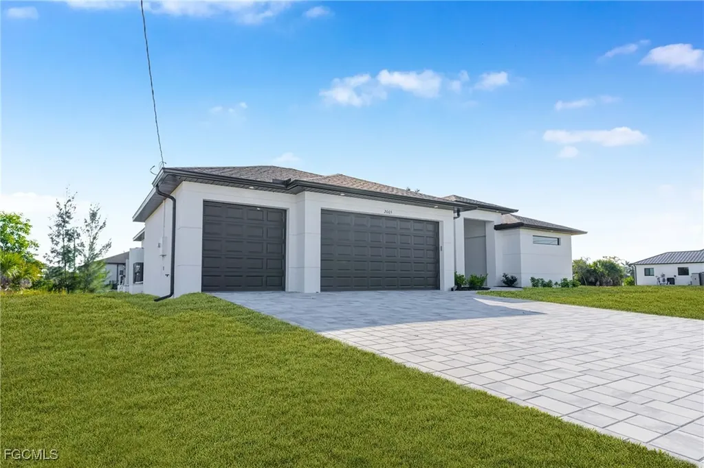 2005 NW 32nd Court Cape Coral FL 33993