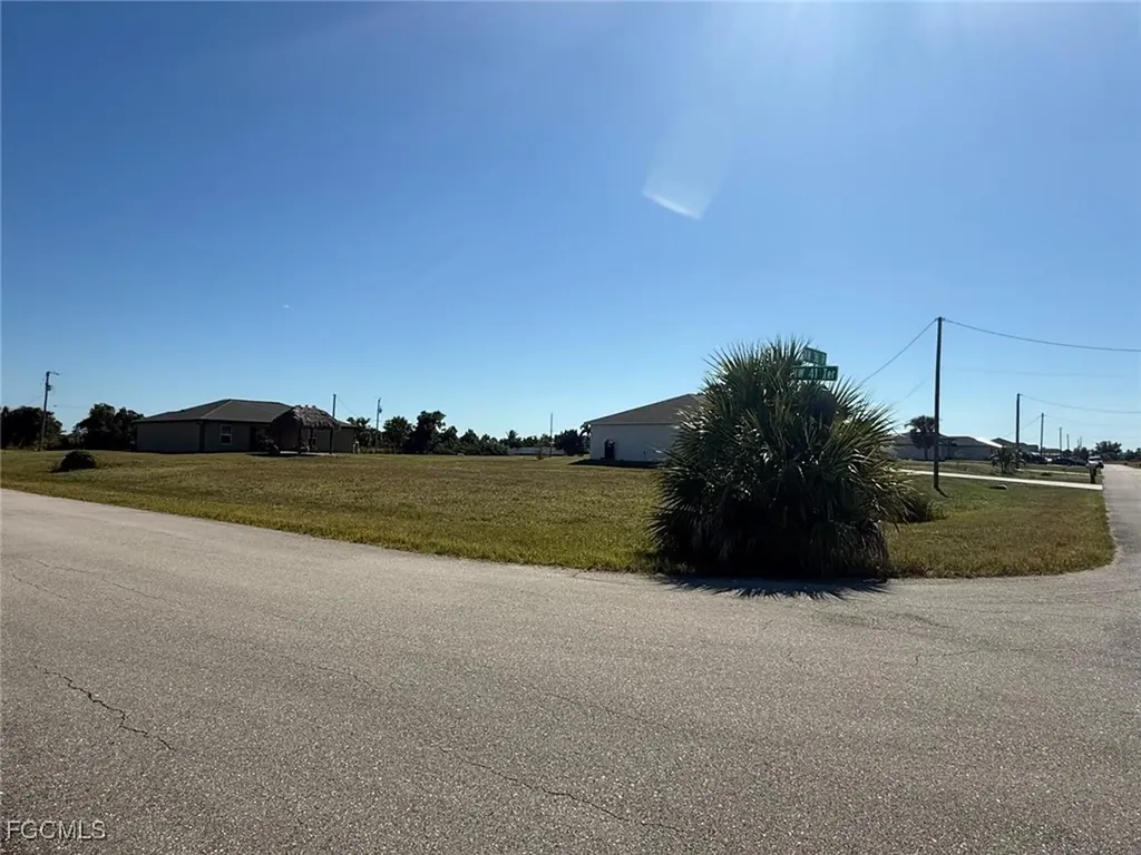 4053 NW 36th Place Cape Coral FL 33993