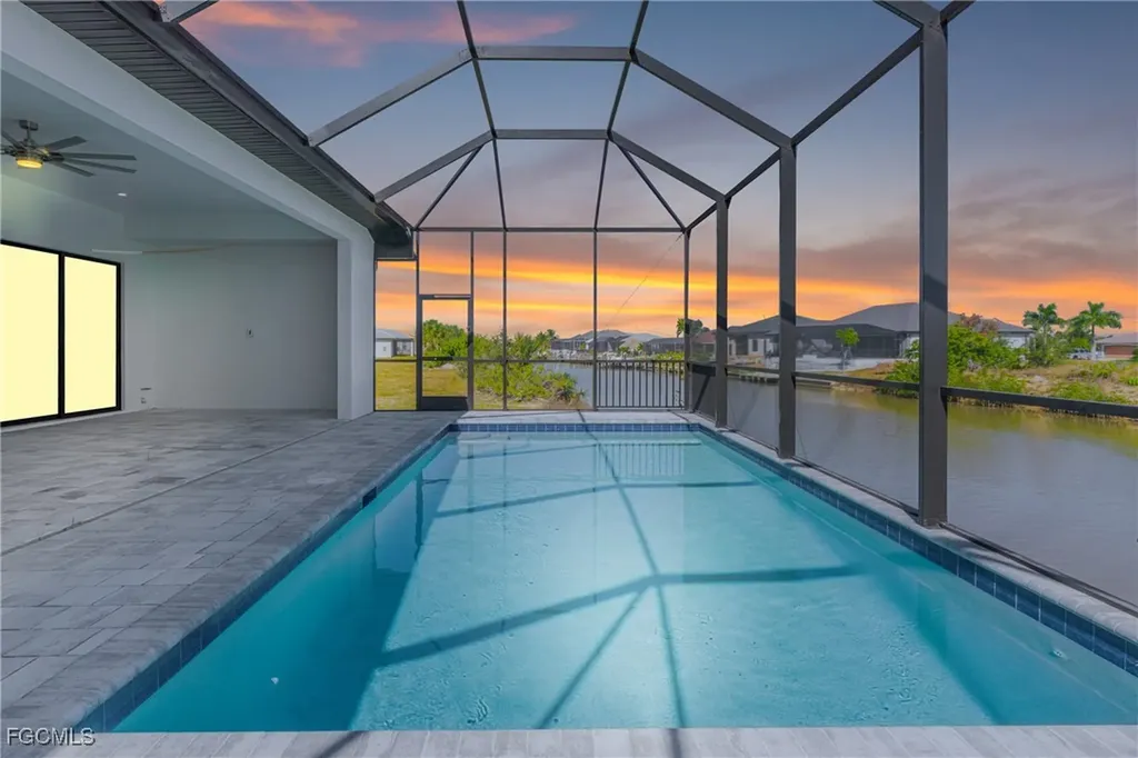 1003 NW 33rd Avenue Cape Coral FL 33993