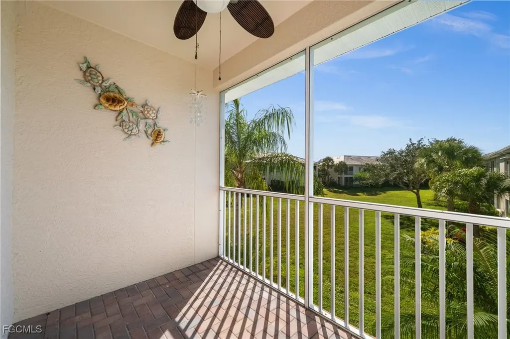 1340 Sweetwater Cove Naples FL 34110