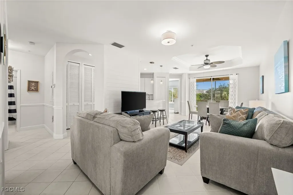 1340 Sweetwater Cove Naples FL 34110
