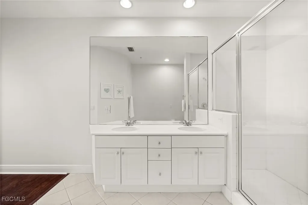 1340 Sweetwater Cove Naples FL 34110