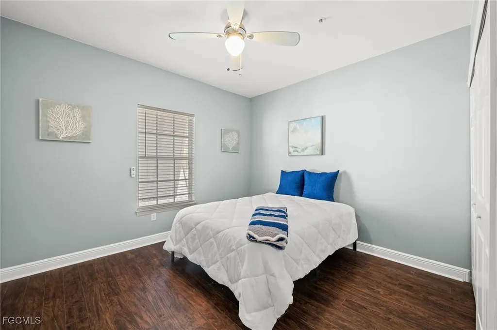 1340 Sweetwater Cove Naples FL 34110