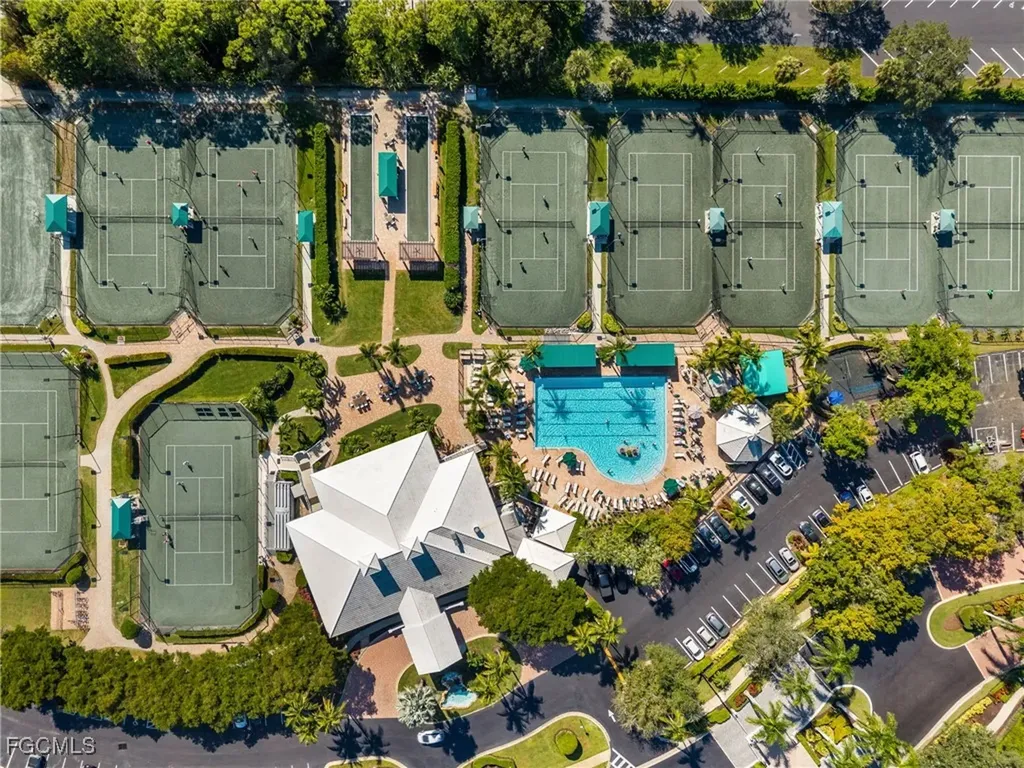 1340 Sweetwater Cove Naples FL 34110