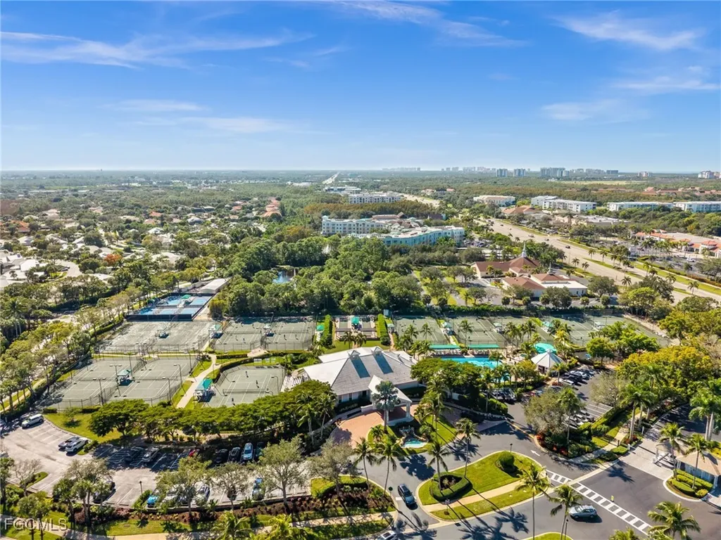 1340 Sweetwater Cove Naples FL 34110