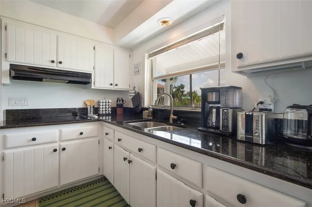 5818 SW 1st Court Cape Coral FL 33914