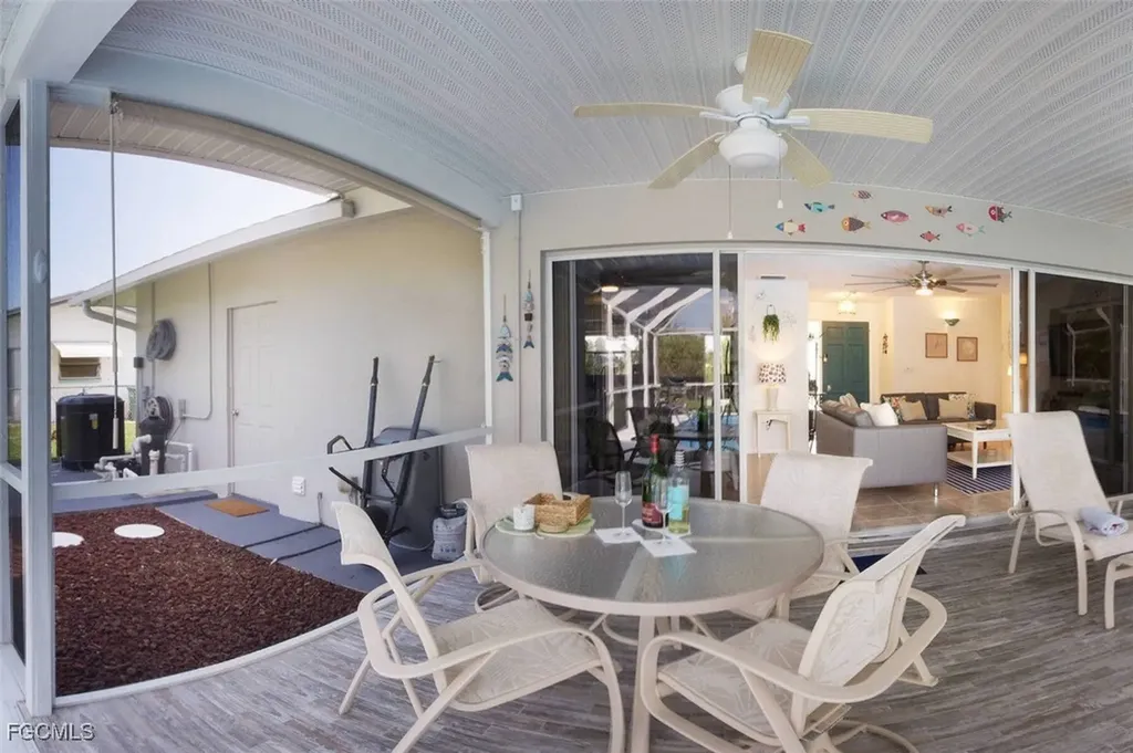 5818 SW 1st Court Cape Coral FL 33914