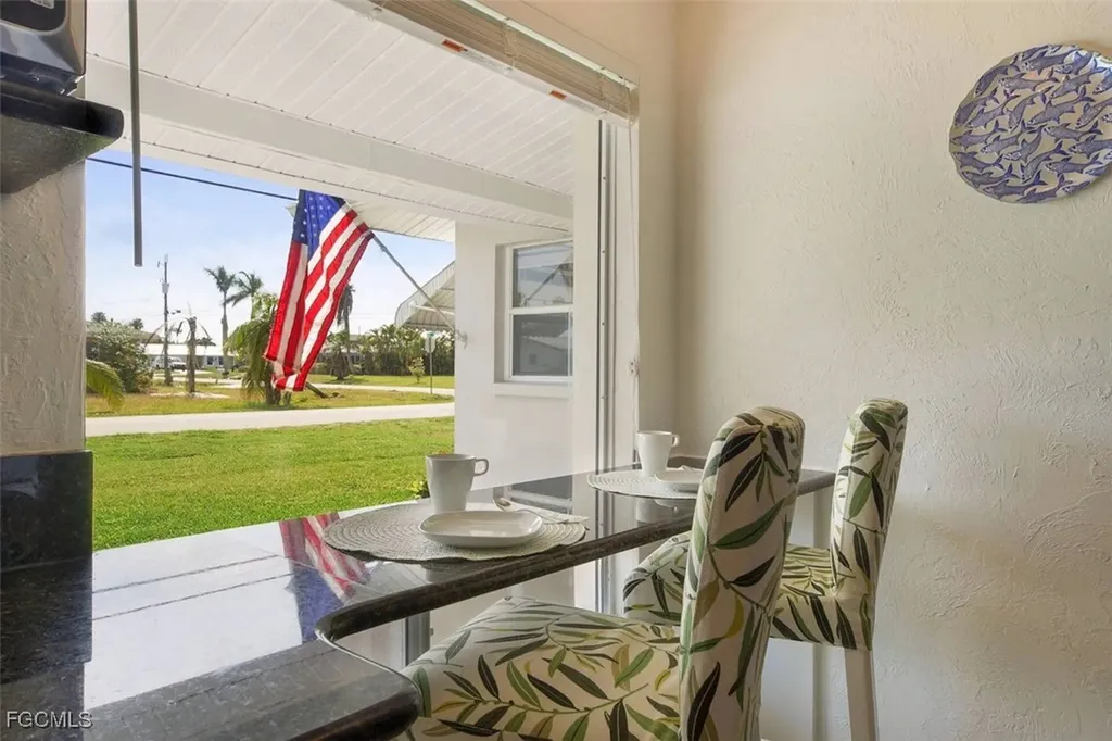 5818 SW 1st Court Cape Coral FL 33914