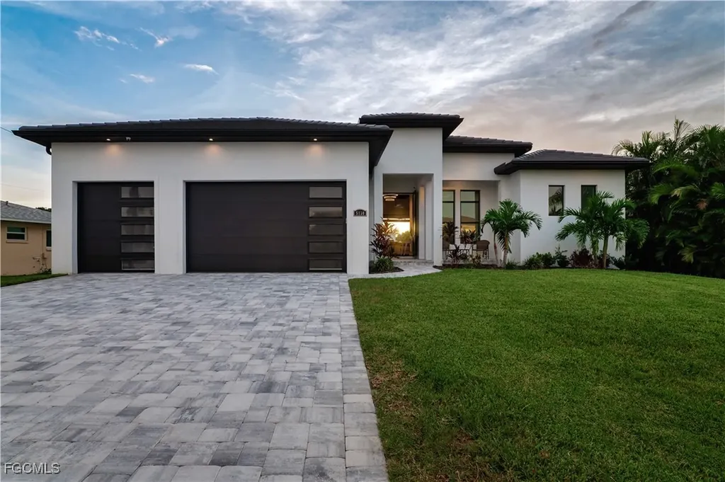 5130 Atlantic Court Cape Coral FL 33904