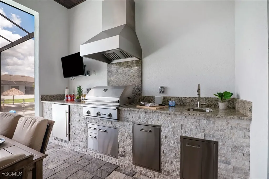5130 Atlantic Court Cape Coral FL 33904
