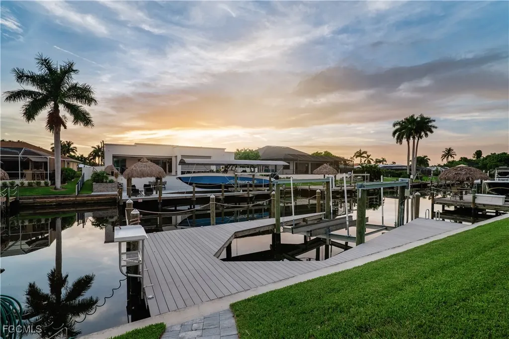 5130 Atlantic Court Cape Coral FL 33904