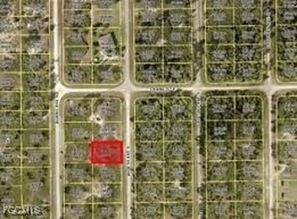 846 Worth Avenue S Lehigh Acres FL 33974