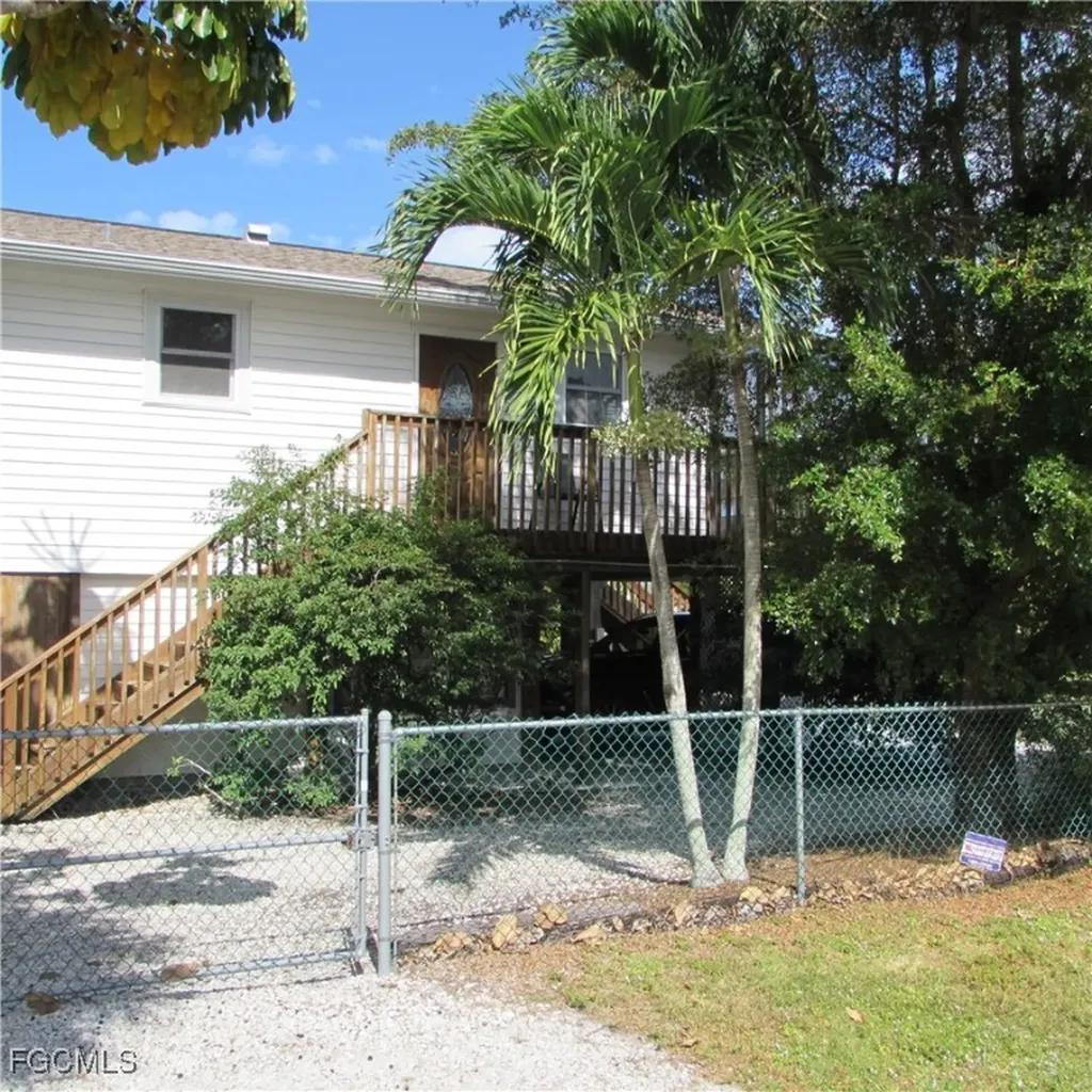 5888 Sea Bass Road Bokeelia FL 33922
