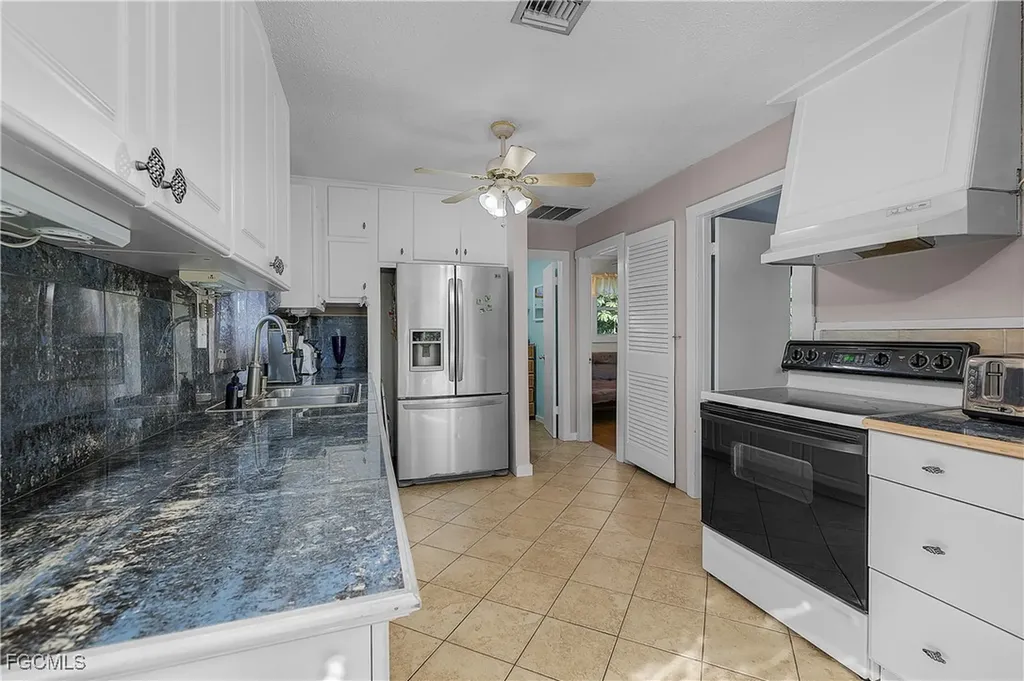 5888 Sea Bass Road Bokeelia FL 33922