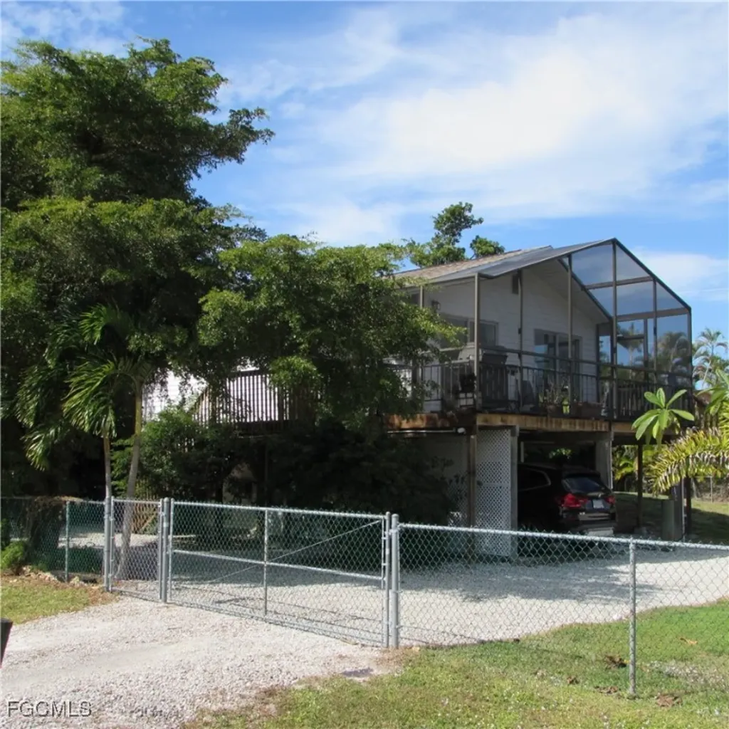5888 Sea Bass Road Bokeelia FL 33922