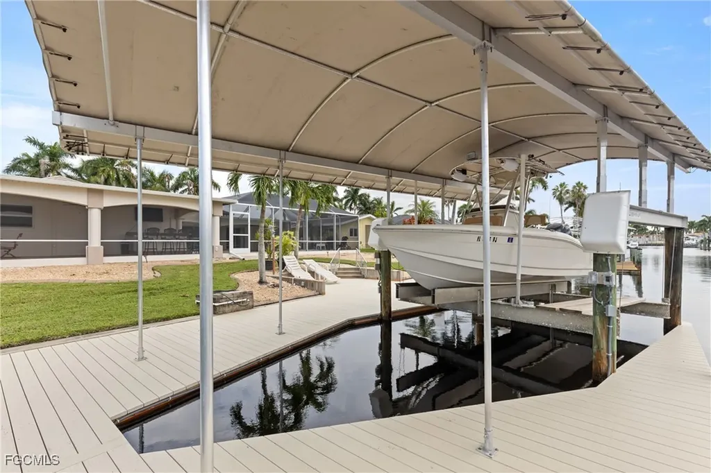 134 SW 57th Terrace Cape Coral FL 33914