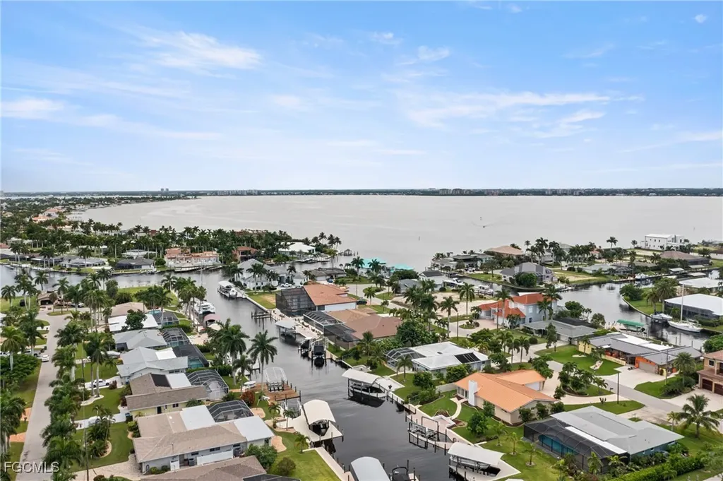 134 SW 57th Terrace Cape Coral FL 33914
