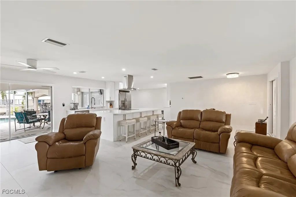 134 SW 57th Terrace Cape Coral FL 33914