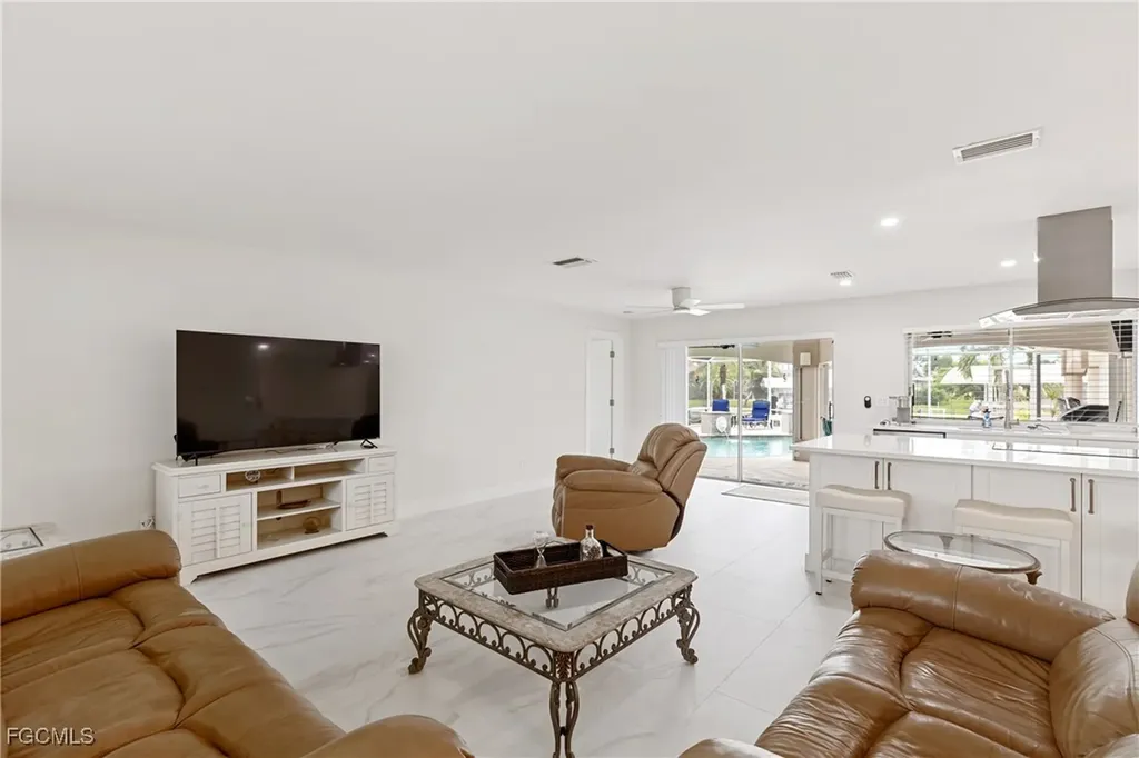 134 SW 57th Terrace Cape Coral FL 33914
