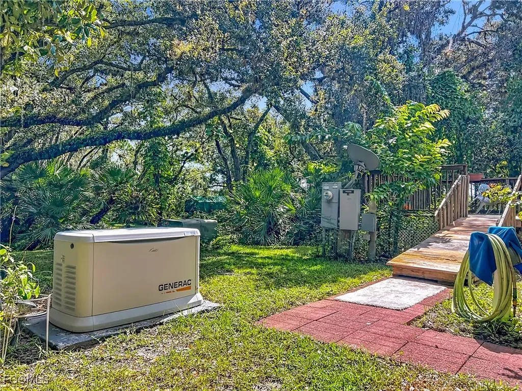 1432 Silver Lake Road Labelle FL 33935