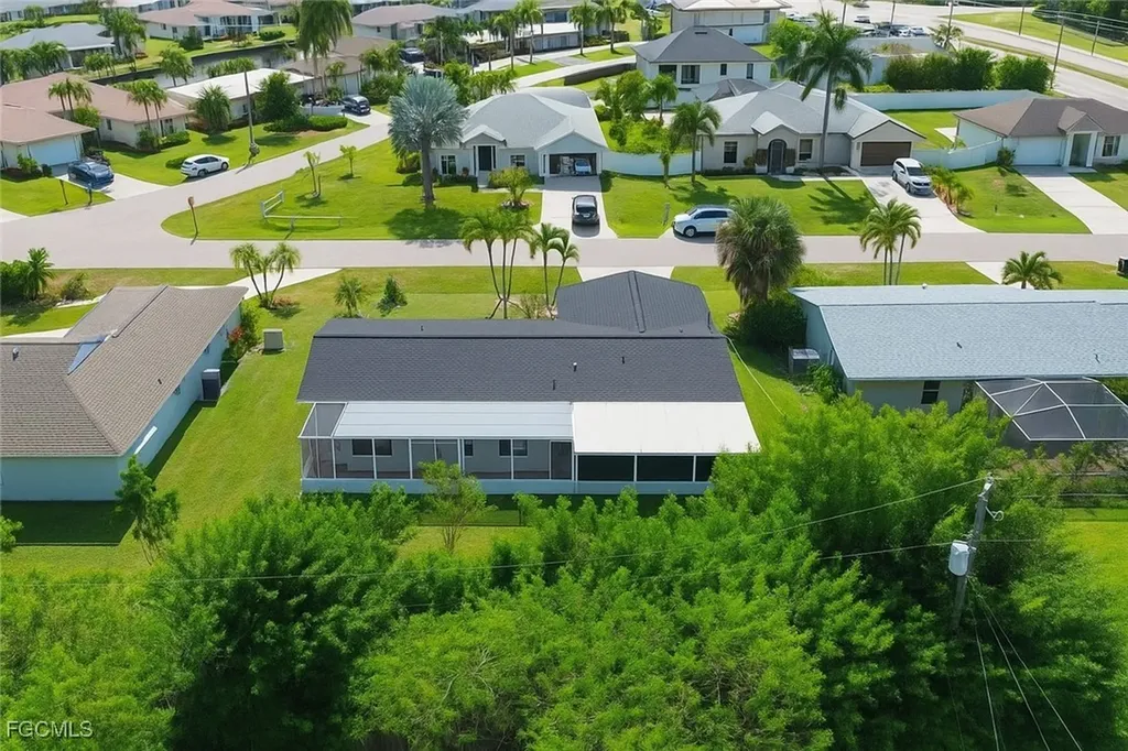 109 SE 46th Lane Cape Coral FL 33904