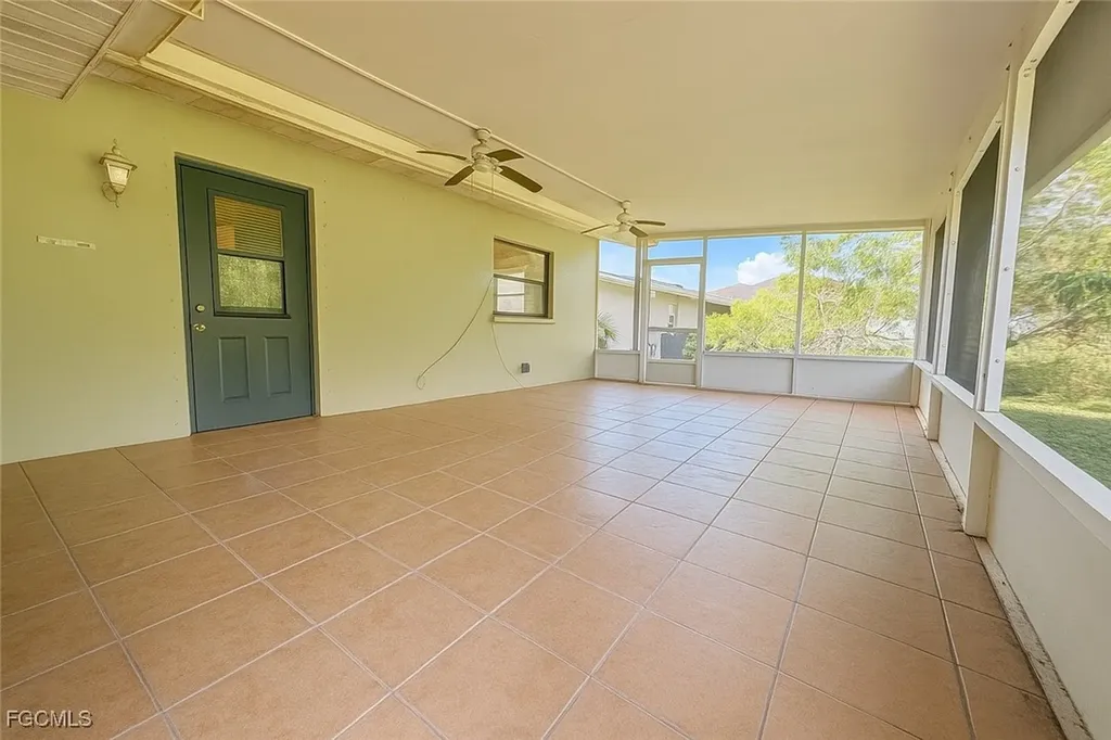 109 SE 46th Lane Cape Coral FL 33904