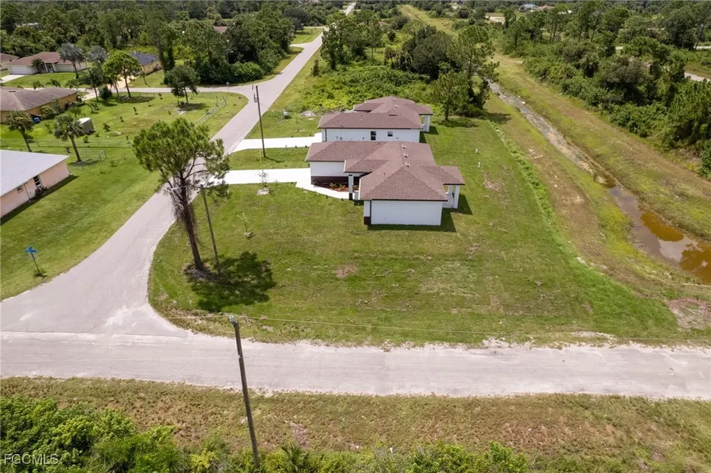 1251 Bari Street E Lehigh Acres FL 33974
