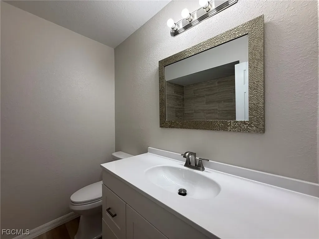 4840 Golf Club Court North Fort Myers FL 33903