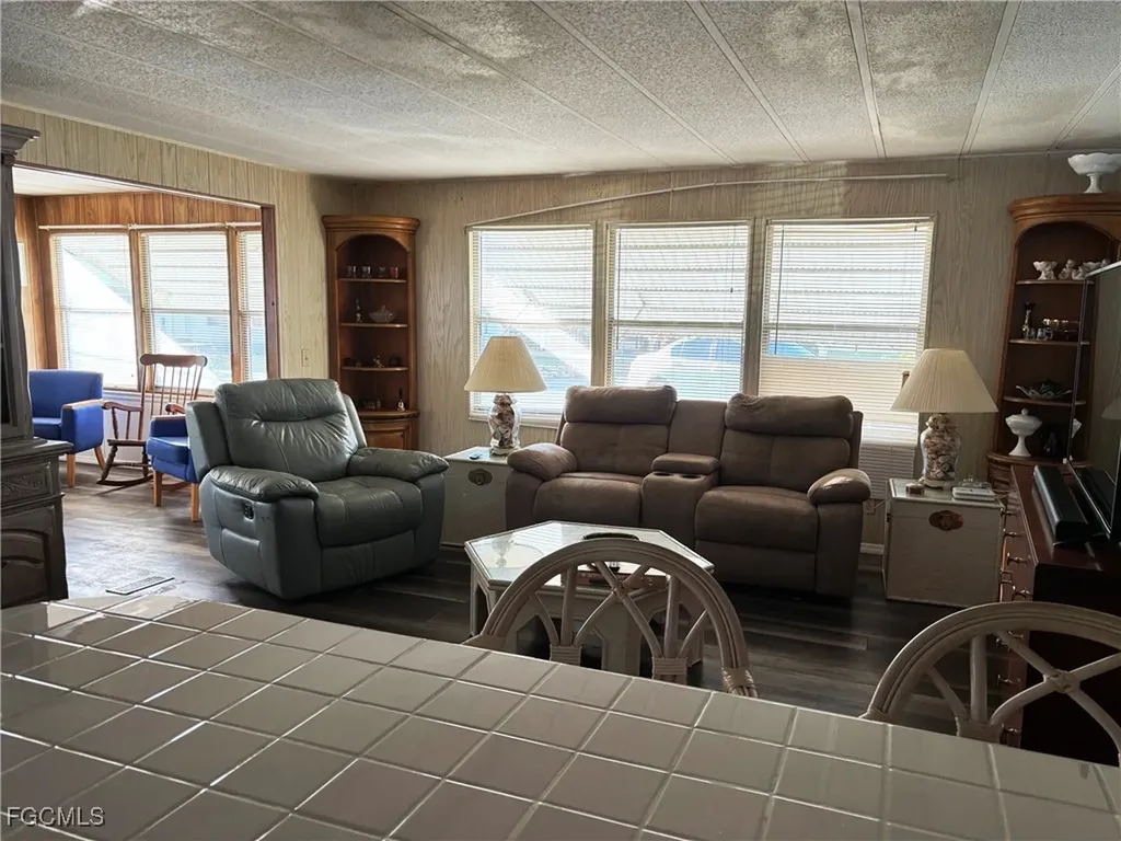 123 Torch Lane North Fort Myers FL 33917