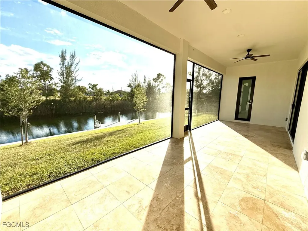 1926 NW 21st Street Cape Coral FL 33993