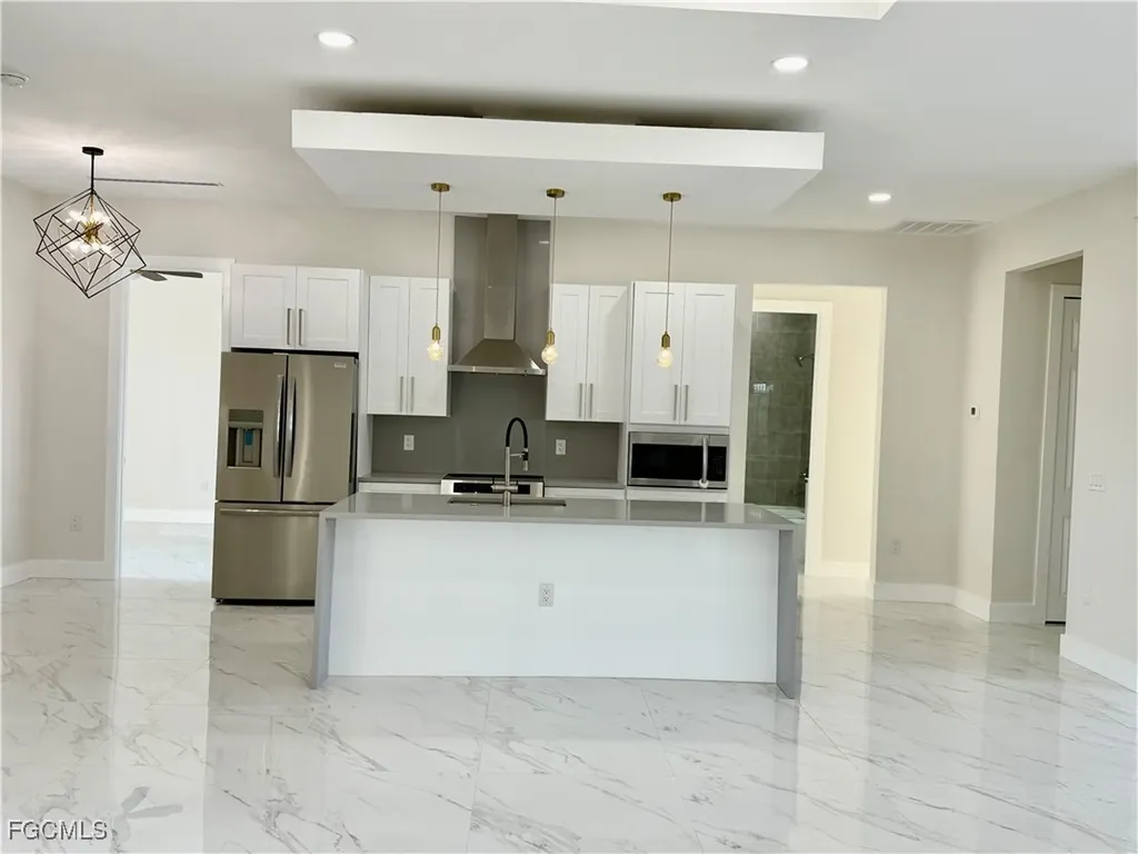 1926 NW 21st Street Cape Coral FL 33993