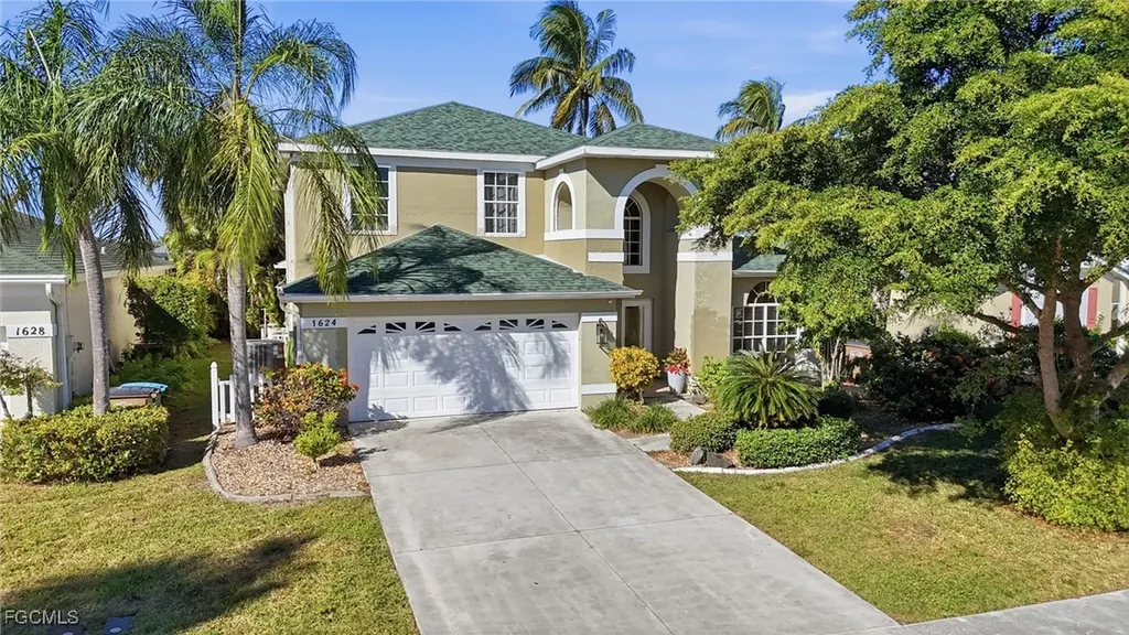 1624 Emerald Cove Drive Cape Coral FL 33991