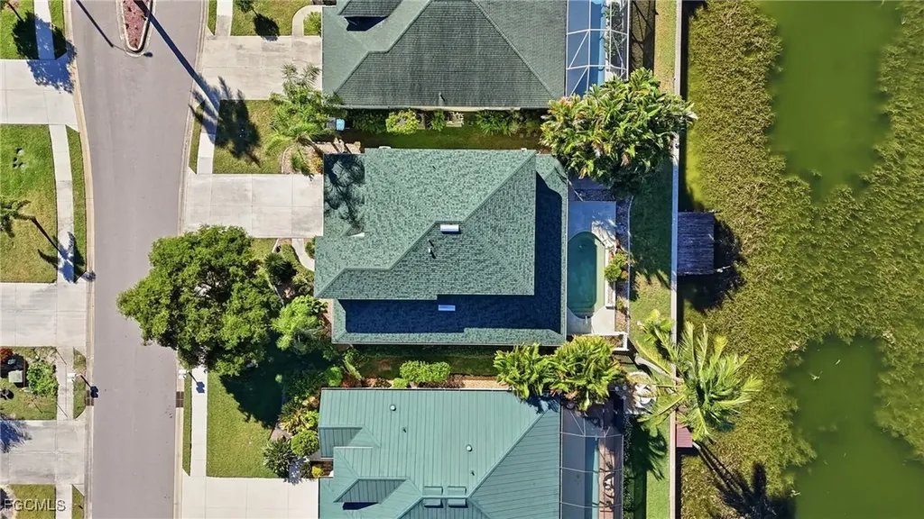 1624 Emerald Cove Drive Cape Coral FL 33991