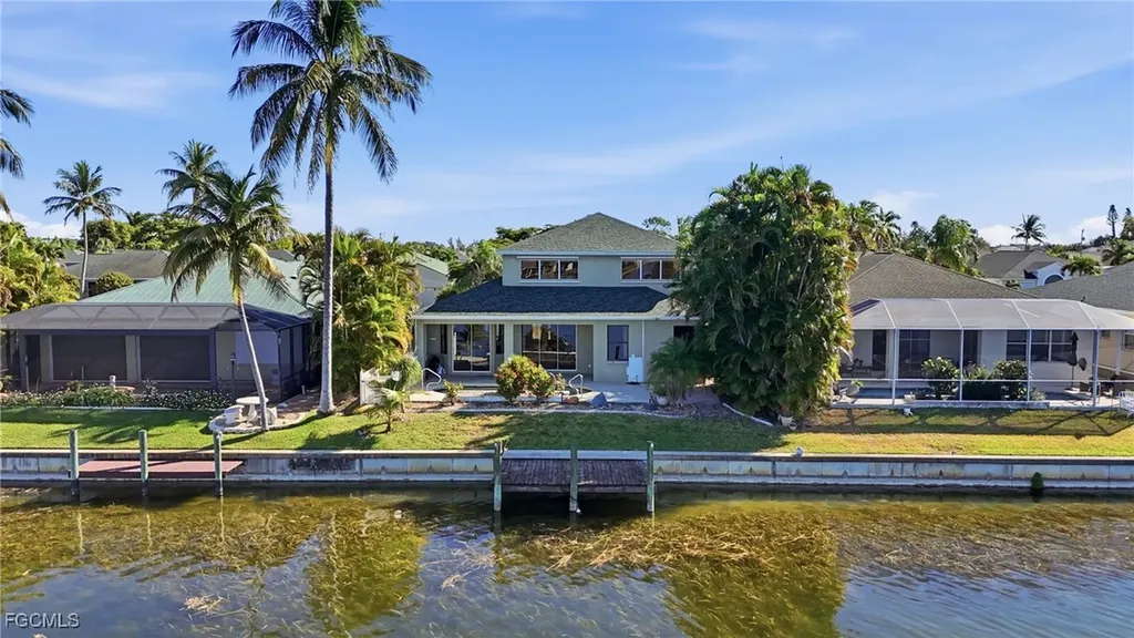 1624 Emerald Cove Drive Cape Coral FL 33991
